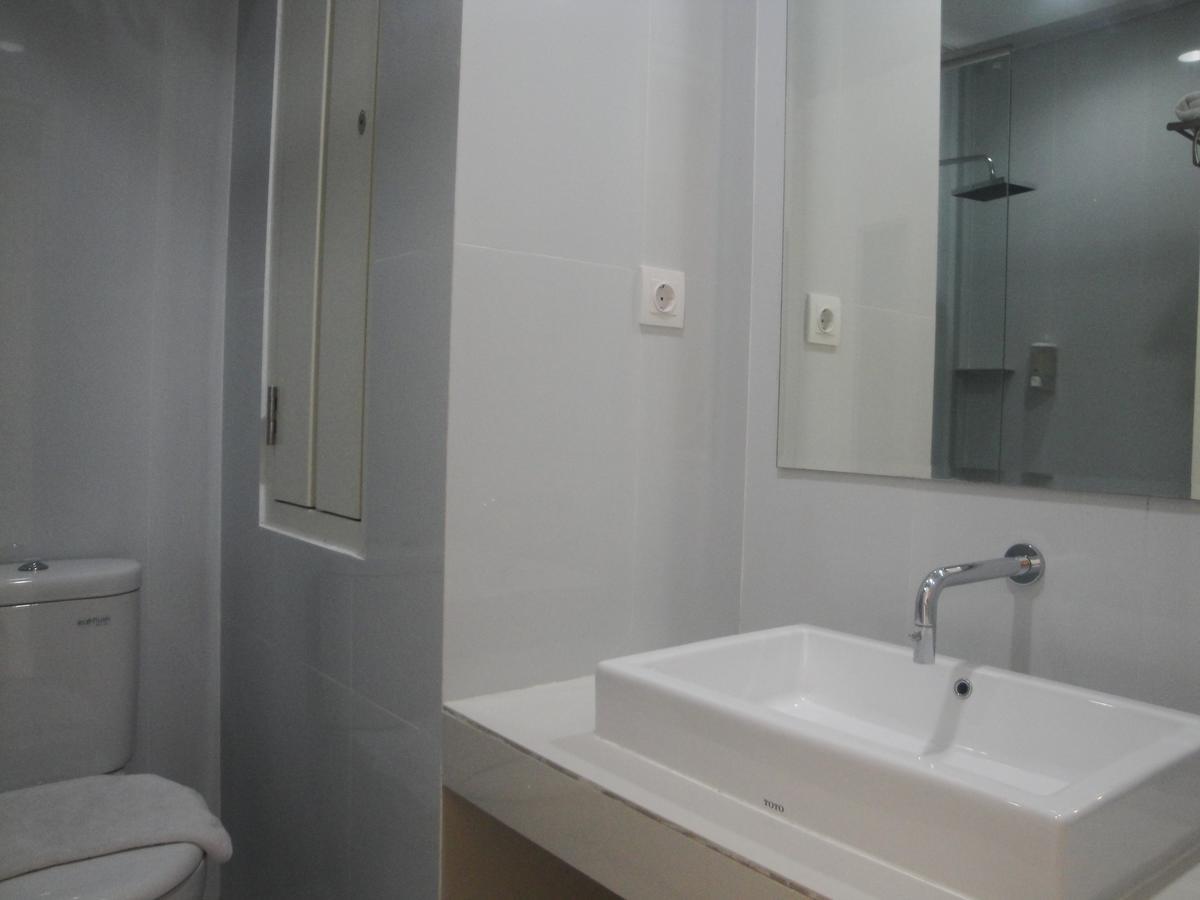 Bella Vita Hotel كوبانغ المظهر الخارجي الصورة