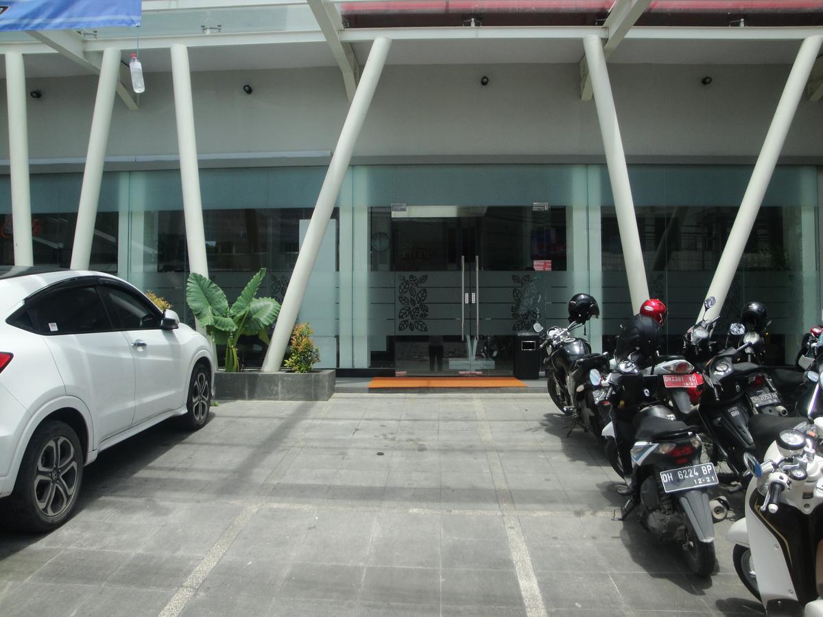 Bella Vita Hotel كوبانغ المظهر الخارجي الصورة