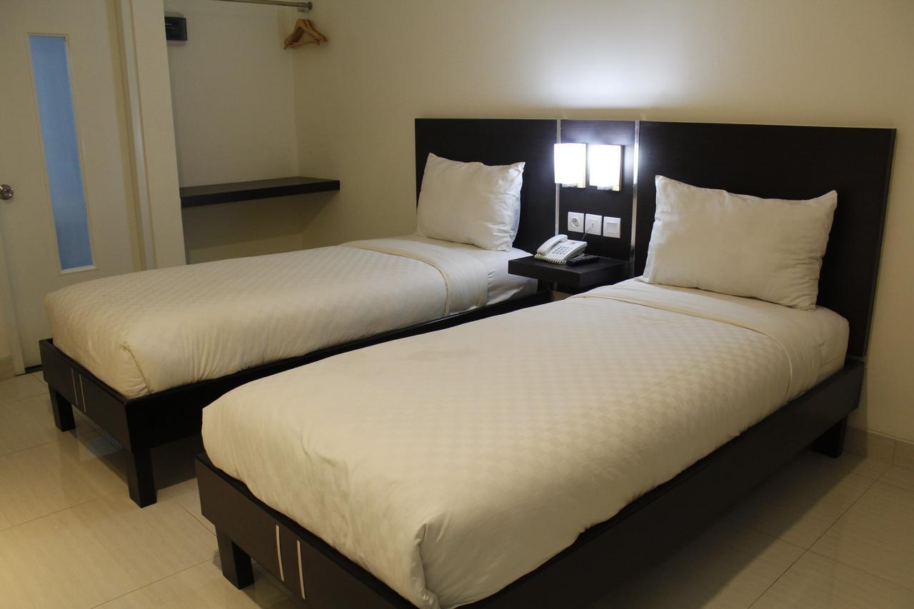 Bella Vita Hotel كوبانغ المظهر الخارجي الصورة