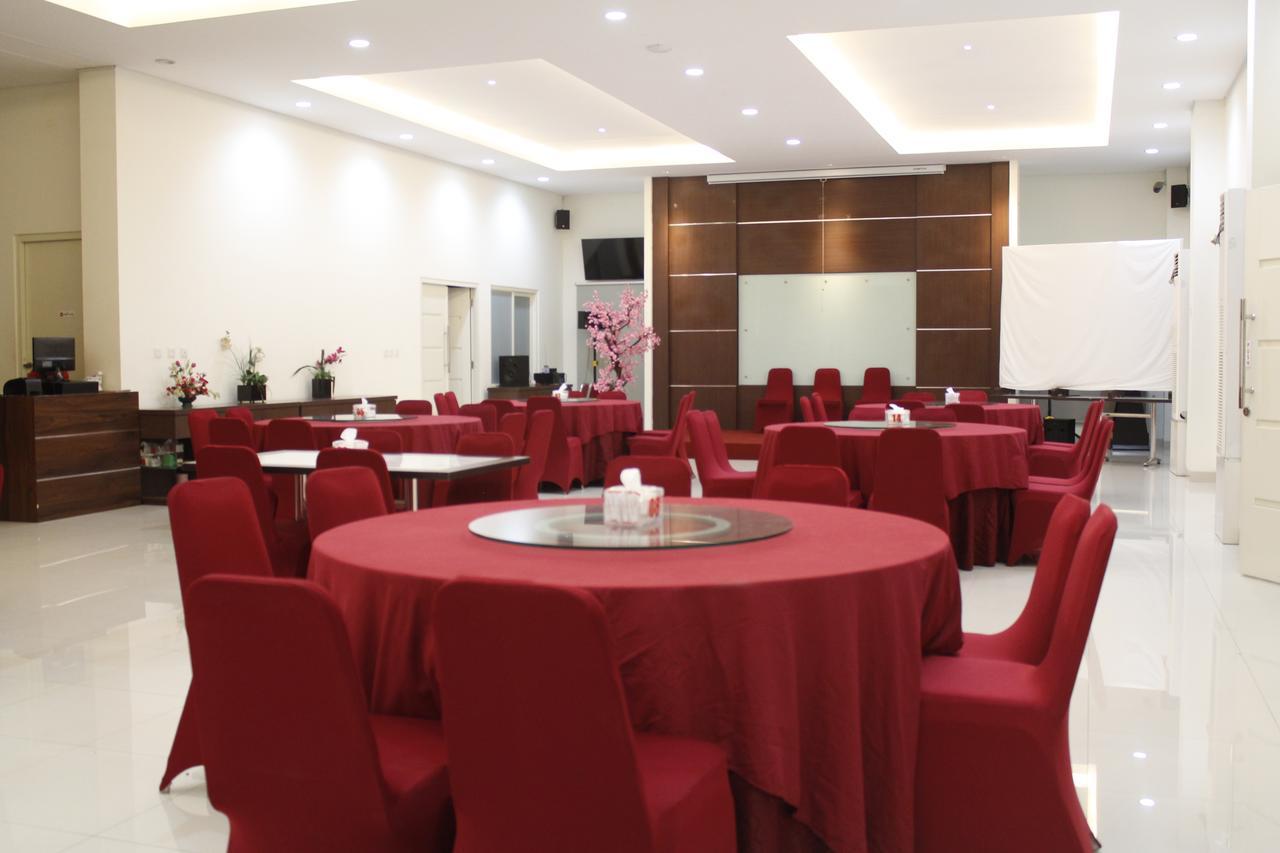 Bella Vita Hotel كوبانغ المظهر الخارجي الصورة